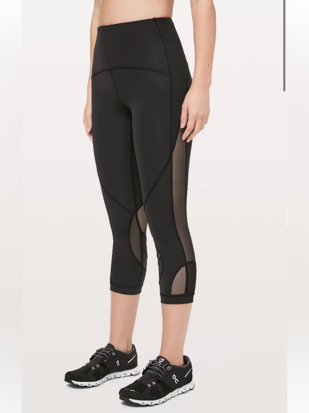 Lululemon Clear the Court Crop Leggings - Size 8